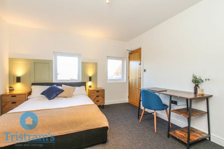 1 bed Studio for Rent - Photo 2