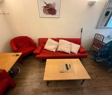 Room in a Shared Flat, Foxglove Court Vicars Bridge Close, HA0 - Photo 3