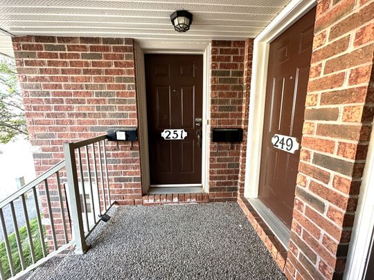 For Lease - 251 Keltie Private Unit# 6, Barrhaven, Ontario - Photo 1