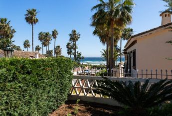 Luxury Villa for rent in Marbella Del Este, Andalusia