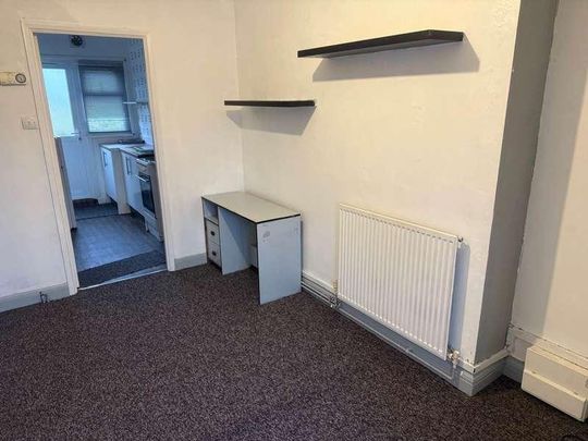 Stretton Road, Westcotes, LE3 - Photo 1