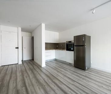 1 Bedroom Apartment, Monte Estoril, Cascais - Photo 2