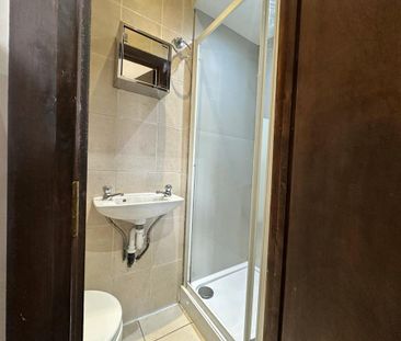 Studio to rent - Photo 6