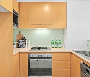 310/14 Griffin Place Glebe - Photo 6