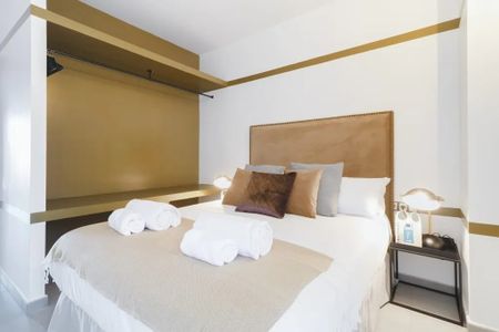 Carrer del Callao, Barcelona, Catalonia 08014 - Photo 4