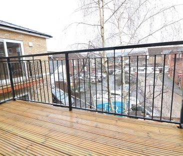 Lyons Court, Dorking, RH4 - Photo 6