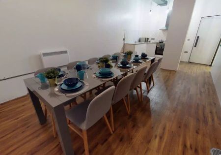 Platinum Studio - Photo 2