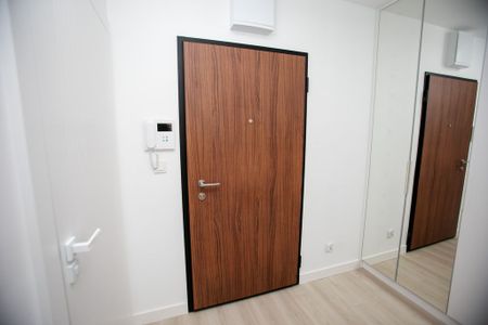 Warszawa, Żupnicza - Photo 4