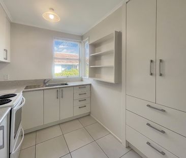 Cozy sunny one bedroom unit in Saint Heliers. - Photo 5