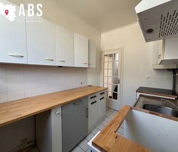 Location Appartement 3 pièces 84m² - Photo 6
