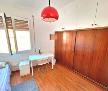 Rambla de Badal, Barcelona, Catalonia 08028 - Photo 3