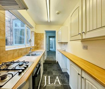 3 bedroom terraced house to rent - Photo 1