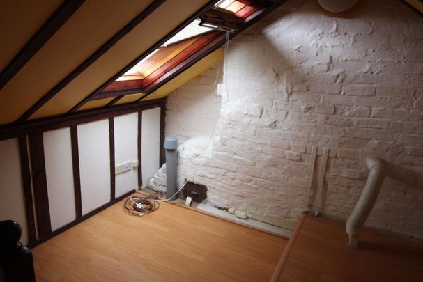 2 bedroom terraced house to rent - Photo 1