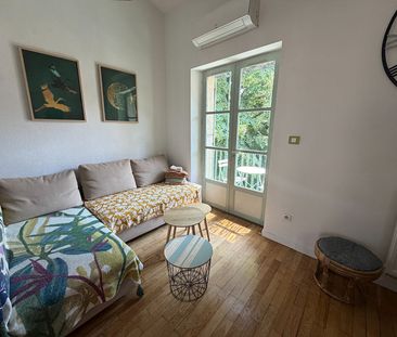 Location Appartement 3 pièces 66m² NIMES 30000 - Photo 2