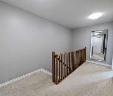 For Lease - 11 John Findlay Terrace, Arnprior, Ontario - Photo 1