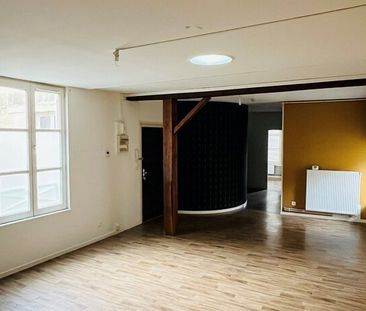 Secteur de Mézières dans petit collectif, appartement de 125m² en d... - Photo 5