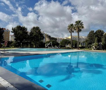 Luxury Flat for rent in Cascais e Estoril, Portugal - Photo 2
