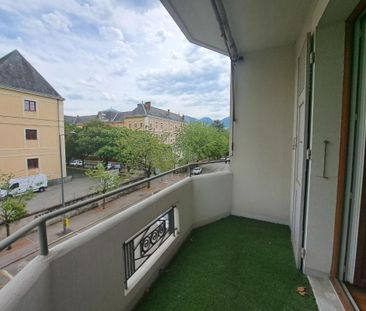 Location Appartement 4 pièces 85m² CHAMBERY 73000 - Photo 6