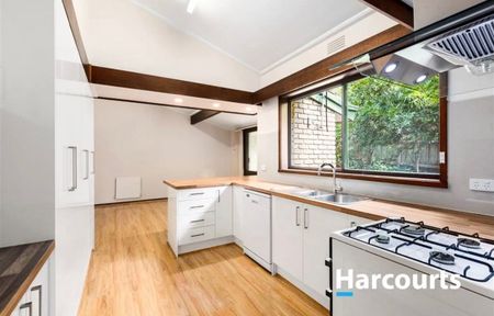 Glen Waverley - Photo 3