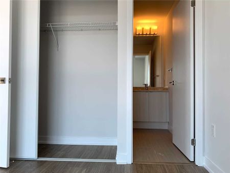 For Lease - 4055 Parkside Village Drive Unit# 2412, Mississauga, Ontario - Photo 5