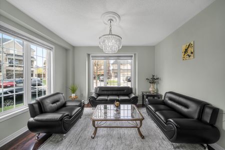 For Lease - 9 Berryfield Way, Brampton, Ontario - Photo 4
