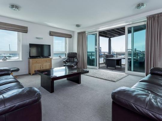 3 bedroom apartment to rent - Photo 1