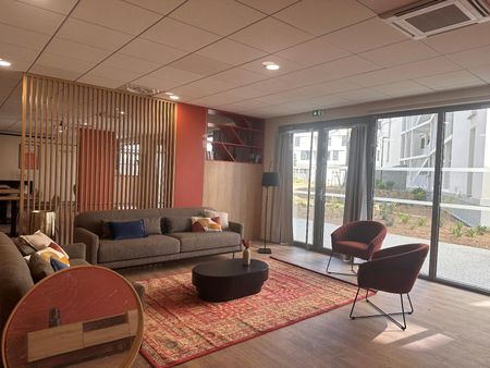 APPARTEMENT T3 SENIOR 54M - Photo 2