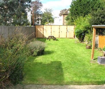 Ferry Road, Teddington - 1 bedroomProperty for lettings - Chasebuch... - Photo 5