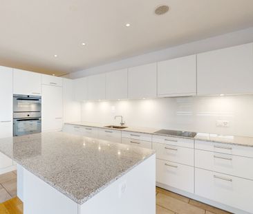Grosszügige Familienwohnung an zentraler Lage! - Photo 1