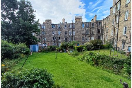 1 bed flat for rent in Willowbrae - Photo 2