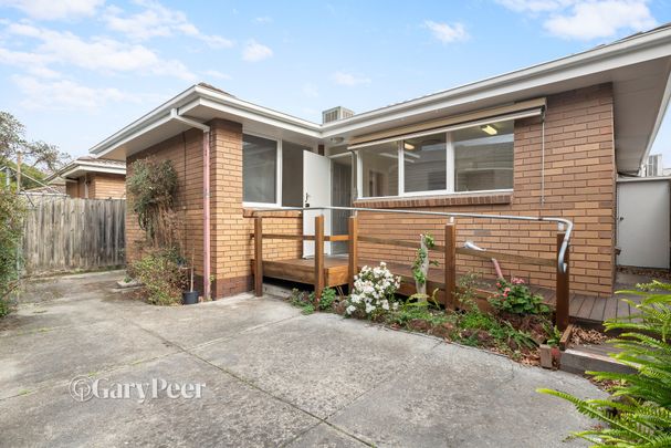 2/16 MacKay Ave, Glen Huntly VIC 3163 - Apartment For Rent | Domain - Photo 1