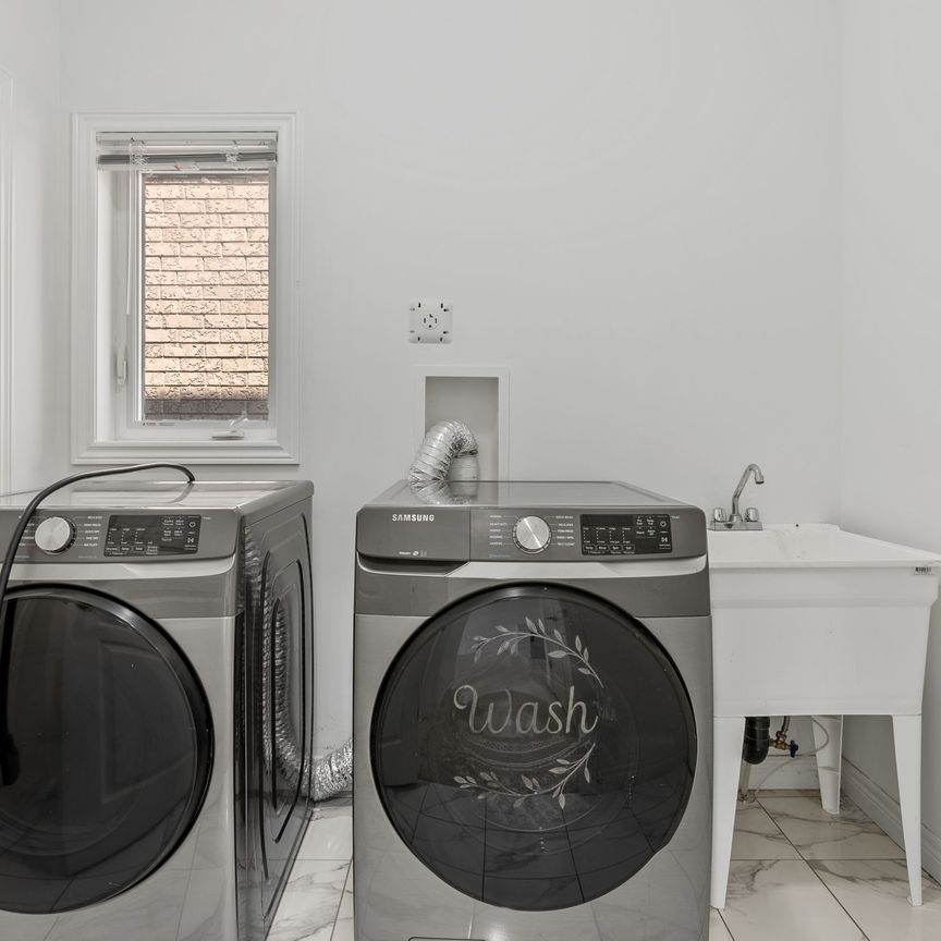 For Lease - 56 Rockledge Drive, Hamilton, Ontario - Photo 1