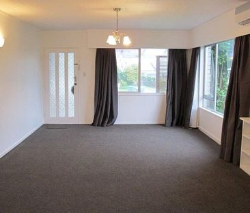 Cherrywood: Tidy Two Bedroom Unit - Photo 4