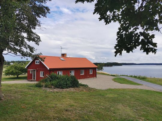Uddberga Gård, Sparreholm - Photo 1