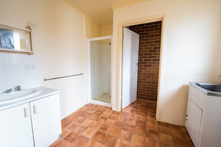 3/11 Gregory Street, Black Hill - Photo 5