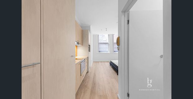 Cozy Living In Heart Of Melbourne City - Newly Renovated & Furnished - Photo 1