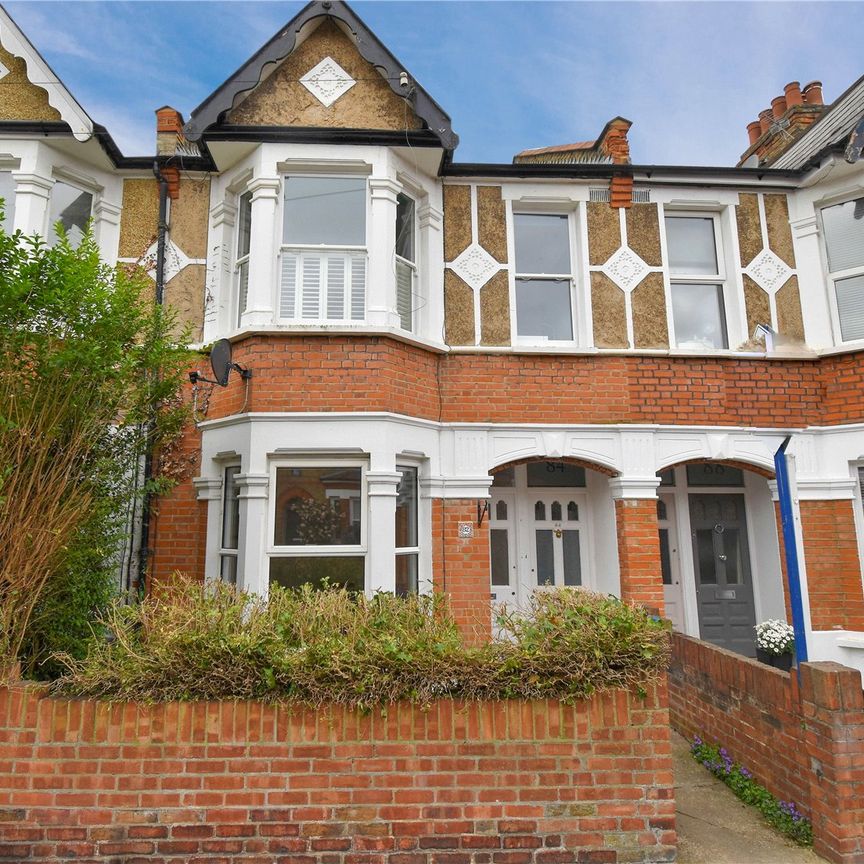 Third Cross Road Twickenham, Middlesex - 1 bedroomProperty for lettings - Chasebuchanan - Photo 1