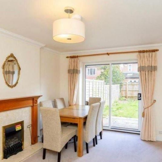 5 bedroom terraced house to rent - Photo 1