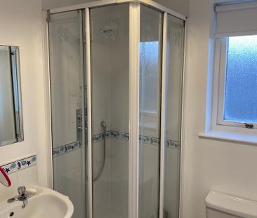 2 bedroom flat to rent - Photo 6