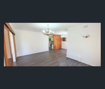 Welcome to your new home. All enquiries via EMAIL only please - Photo 3