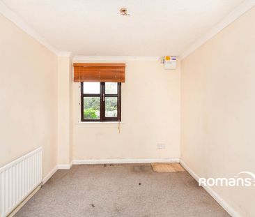 2 bedroom maisonette to rent - Photo 2