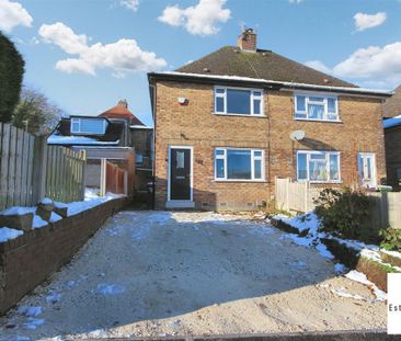 2 Bedroom House - Semi-Detached To Let - Photo 2