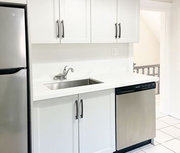 For Lease - 19 Erie Avenue Unit# Upper, Hamilton, Ontario - Photo 1