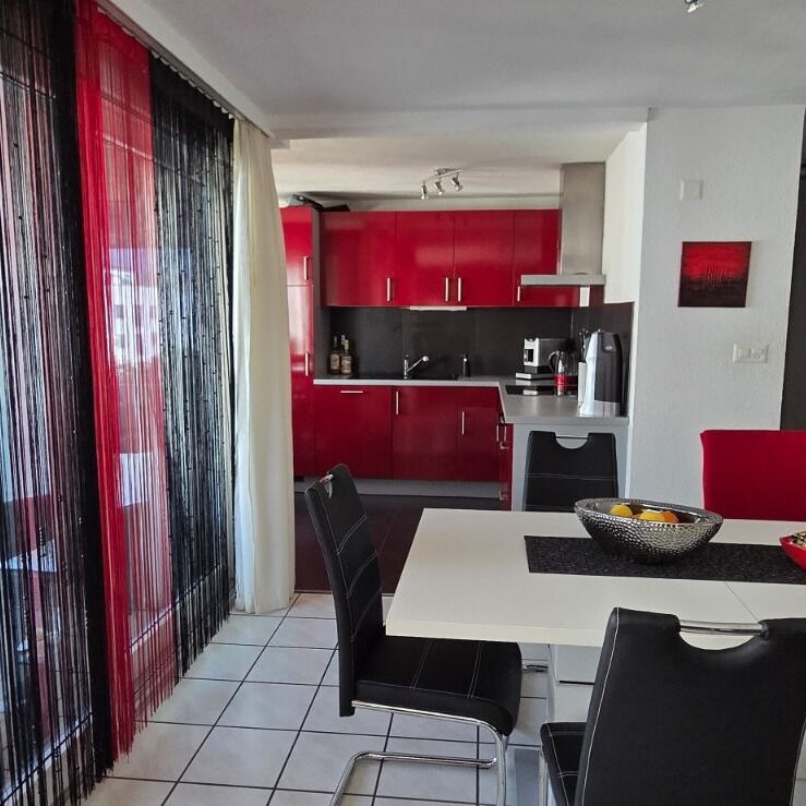 Appartement lumineux de 3,5 pièces en attique - Photo 1