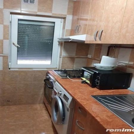 2 camere in zona Buziasului - Fotografie 4