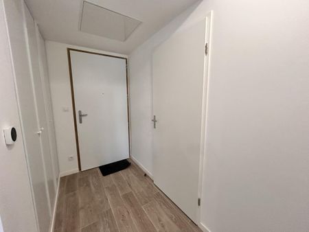 Location Appartement 2 pièces 46m² COLOMBELLES 14460 - Photo 4