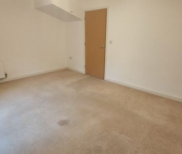 Hornbeam Avenue - Photo 1