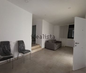 Alquiler de piso en Calle Torremolinos - Photo 3