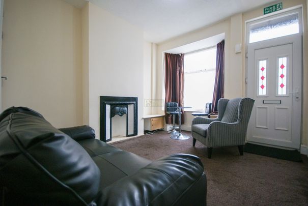 24 Westminster Road - Photo 1