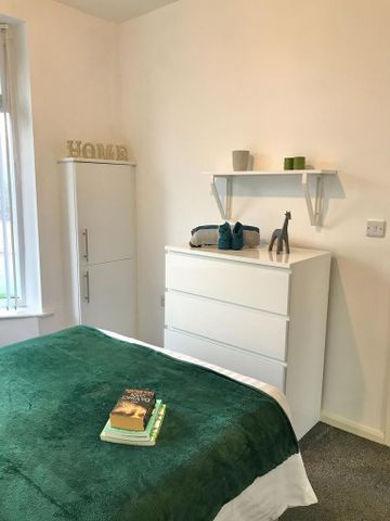 1 bedroom in a house share to rent - Photo 3
